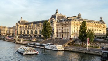 Bảo tàng Orsay nổi tiếng tại Paris