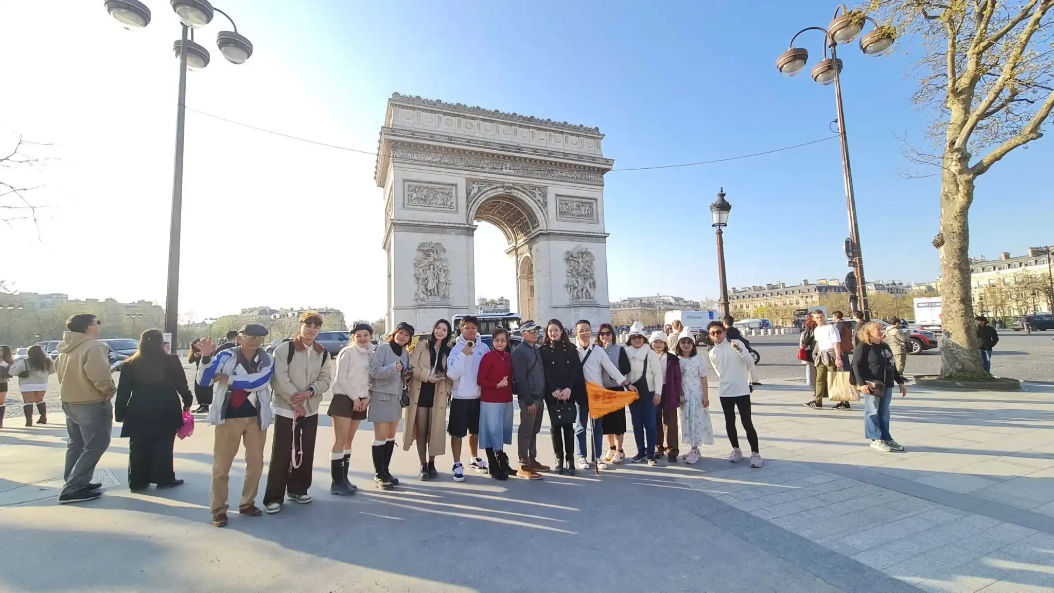 Du lịch Pháp trọn gói giá tốt cùng Golden Smile Travel