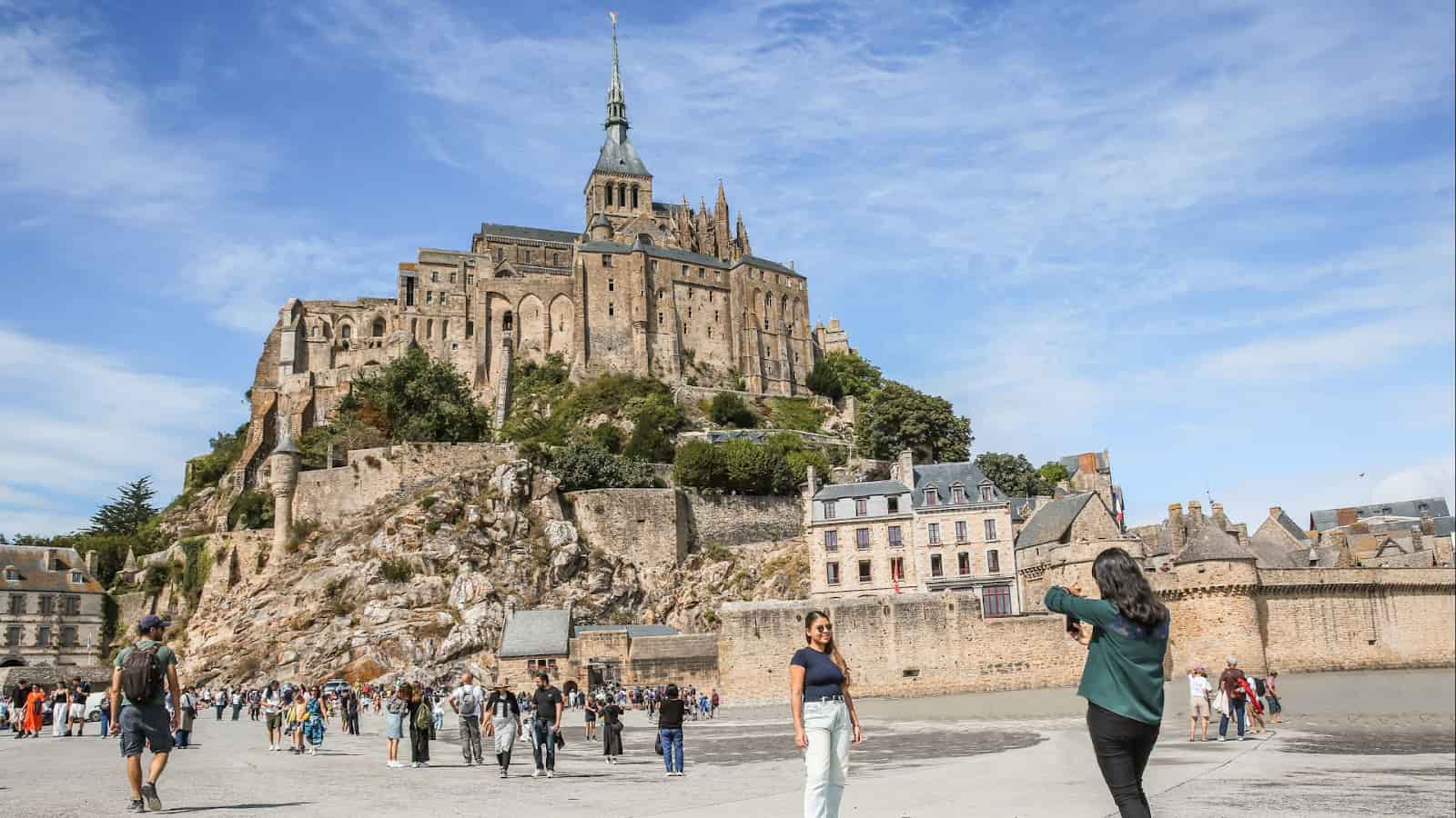Thời điểm thích hợp để khám phá lâu đài Mont Saint Michel