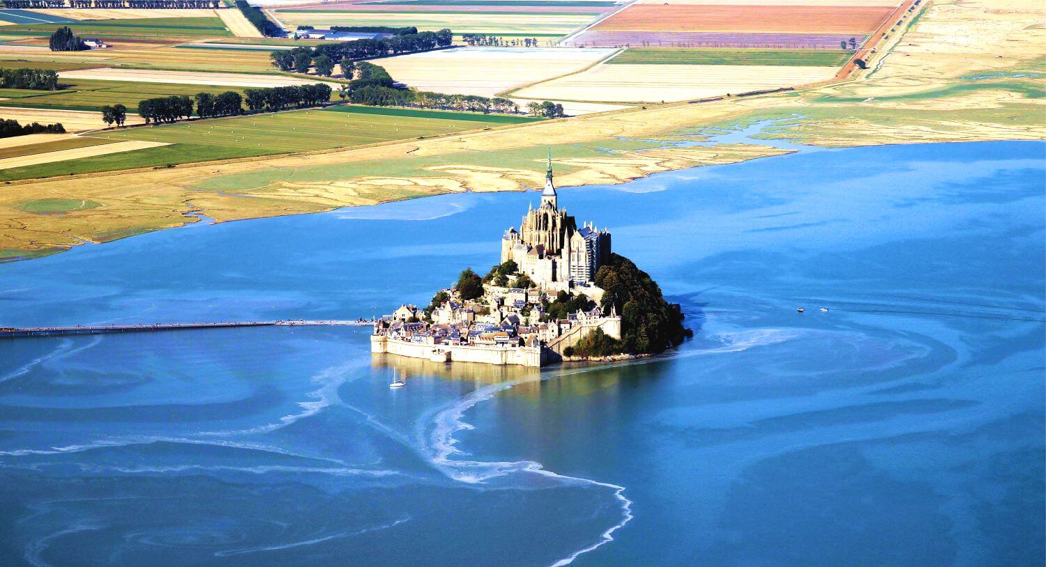 Những trải nghiệm không nên bỏ lỡ lâu đài Mont Saint Michel Pháp