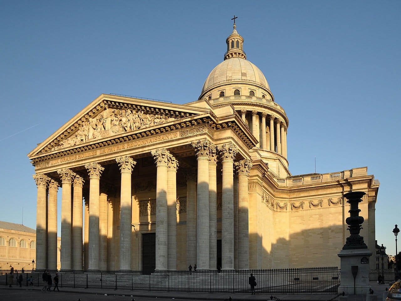 Giới thiệu về điện Panthéon